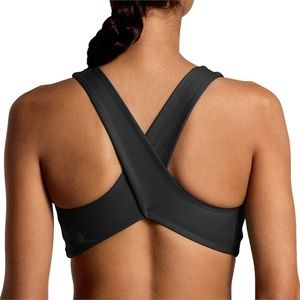 The North Face Beyond the Wall cropped sports bra